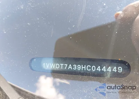 2017 Volkswagen Passat 1.8T R-Line из США, поврежденный, VIN 1VWDT7A39HC044449